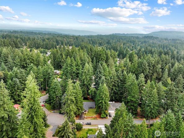 3022 254th Avenue SE, Sammamish WA 98075