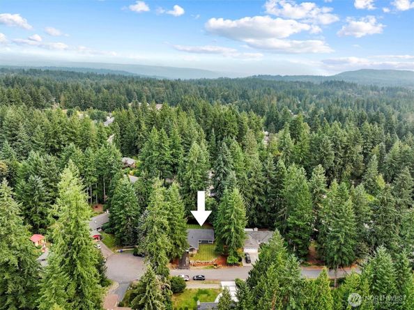 3022 254th Avenue SE, Sammamish WA 98075