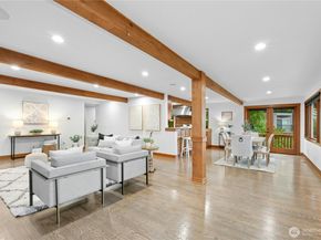 12506 Holmes Point Drive NE, Kirkland WA 98034