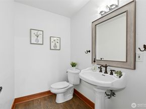 12506 Holmes Point Drive NE, Kirkland WA 98034