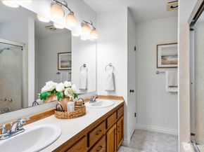 4403 NE 187th Place, Lake Forest Park WA 98155