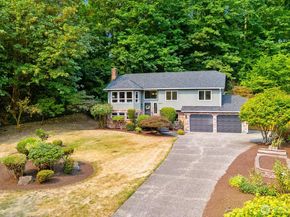 4403 NE 187th Place, Lake Forest Park WA 98155