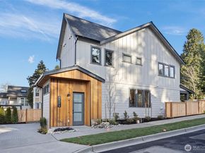 8017 126th Avenue NE B, Kirkland WA 98033