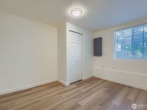 16110 Evanston Ave N, Shoreline WA 98133