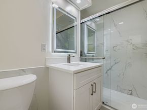 16110 Evanston Ave N, Shoreline WA 98133