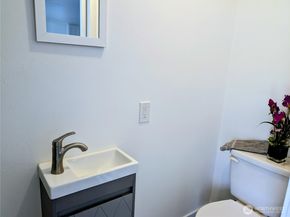 123 8th Street SE, Auburn WA 98002