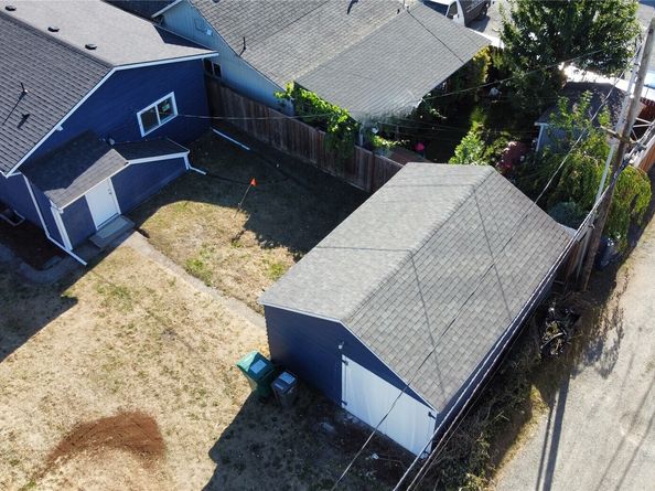 123 8th Street SE, Auburn WA 98002