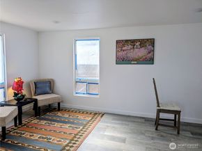 123 8th Street SE, Auburn WA 98002