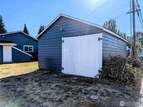 123 8th Street SE, Auburn WA 98002