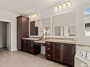 3606 198th Street SE, Bothell WA 98012