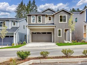 344 NE Shadowhawk Lane, Bremerton WA 98311