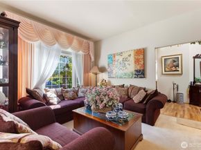 10906 NW Crocus Place, Silverdale WA 98383