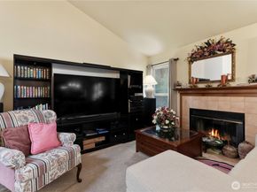 10906 NW Crocus Place, Silverdale WA 98383