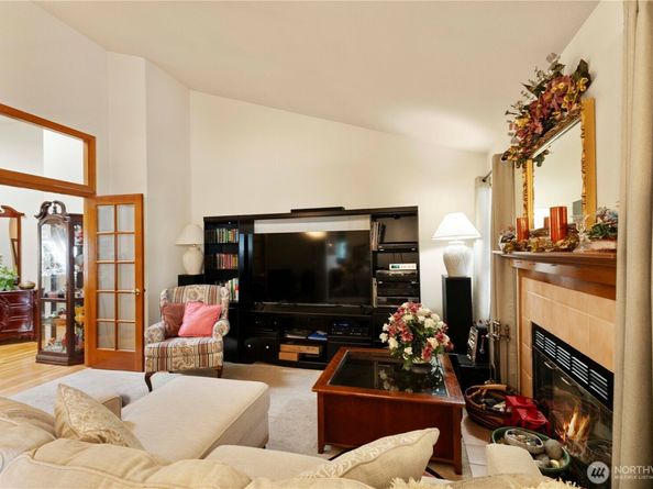 10906 NW Crocus Place, Silverdale WA 98383