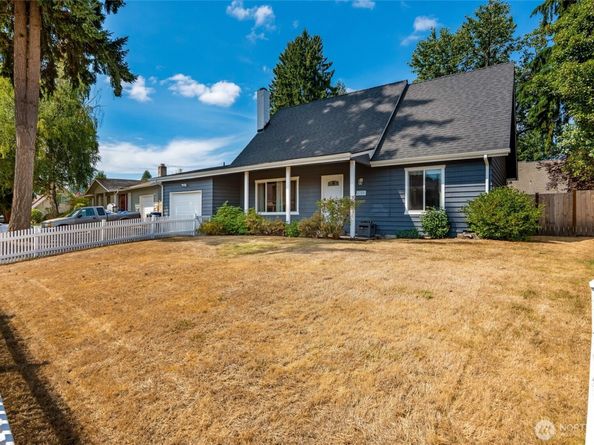 1613 36th Street SE, Auburn WA 98002