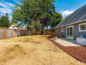 1613 36th Street SE, Auburn WA 98002