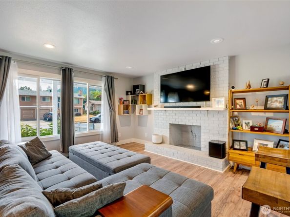 1613 36th Street SE, Auburn WA 98002