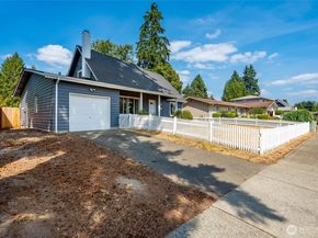 1613 36th Street SE, Auburn WA 98002