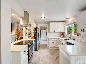 1613 36th Street SE, Auburn WA 98002