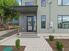 1136 31st Avenue S, Seattle WA 98144