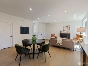 12048 5th Avenue NE B, Seattle WA 98125
