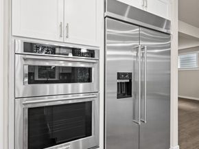 13526 NE 106th Court 28, Kirkland WA 98033