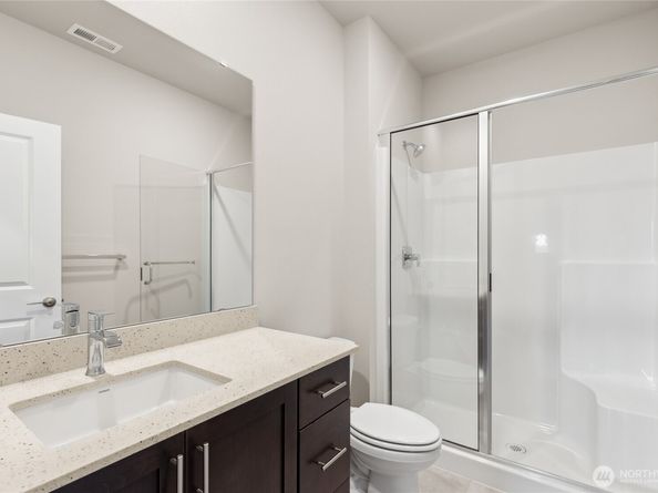 13526 NE 106th Court 28, Kirkland WA 98033