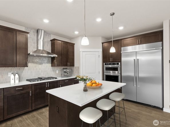 13526 NE 106th Court 28, Kirkland WA 98033