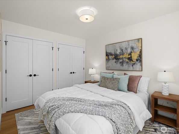 2349 NE 127 Street, Seattle WA 98125