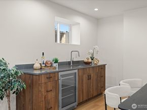 2349 NE 127 Street, Seattle WA 98125