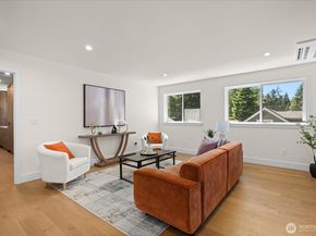2349 NE 127 Street, Seattle WA 98125