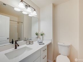 2004 139th Place SW, Lynnwood WA 98087