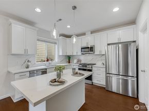 2004 139th Place SW, Lynnwood WA 98087
