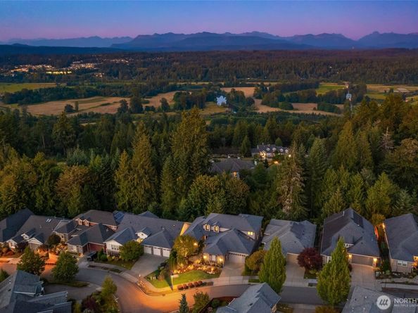 12438 243rd Place NE, Redmond WA 98053