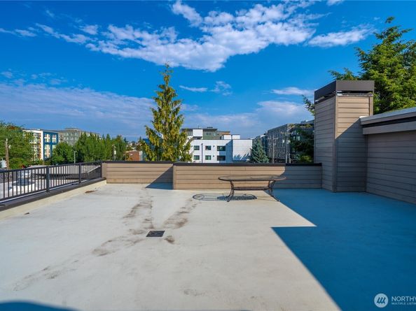4831 Fauntleroy Way SW 401, Seattle WA 98116