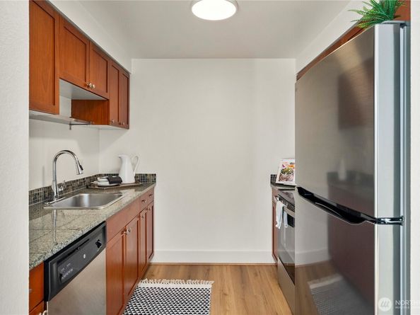 4831 Fauntleroy Way SW 401, Seattle WA 98116