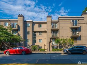 4831 Fauntleroy Way SW 401, Seattle WA 98116