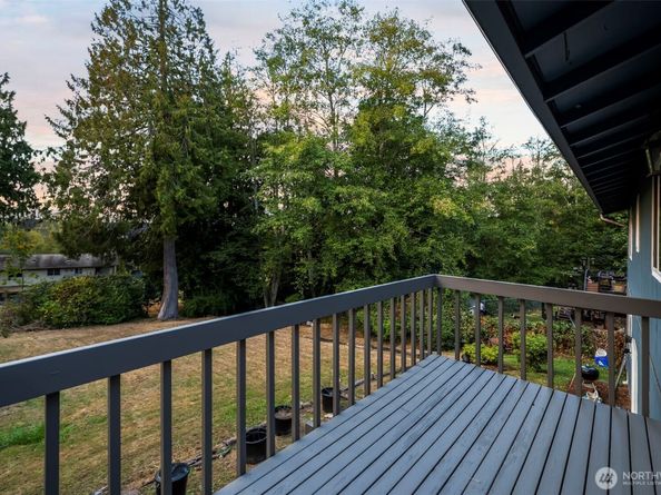 1918 NW Russell Street, Poulsbo WA 98370