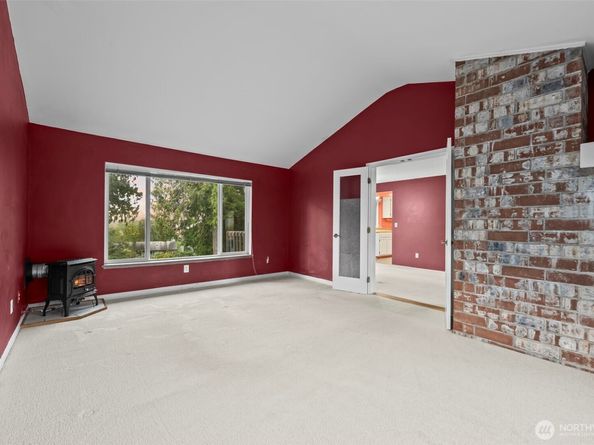 1918 NW Russell Street, Poulsbo WA 98370