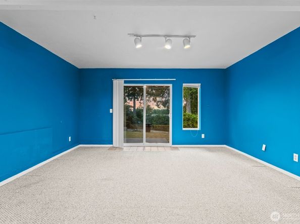 1918 NW Russell Street, Poulsbo WA 98370