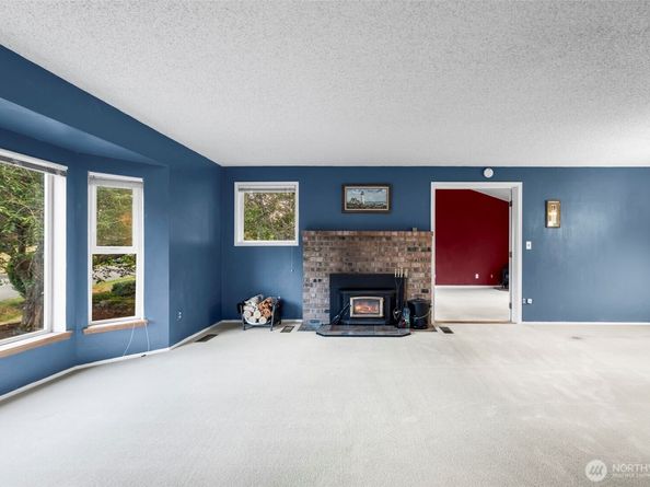 1918 NW Russell Street, Poulsbo WA 98370