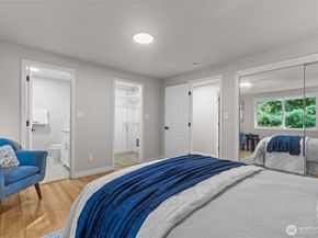 2513 Vashon Court NE, Renton WA 98059