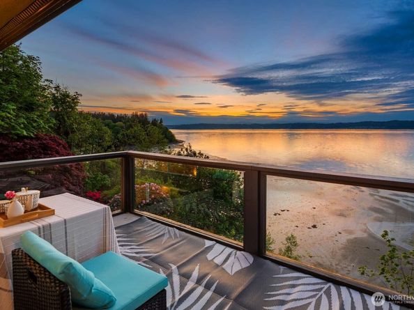 3626 SW Dash Point Road, Federal Way WA 98023