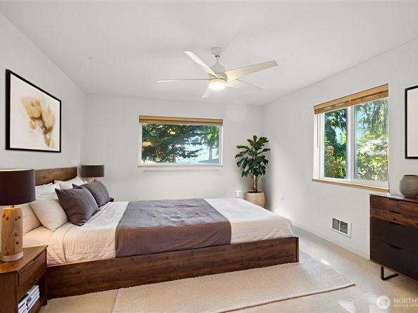 18872 Augusta Avenue NE, Suquamish WA 98392