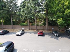14006 SE 6th Street  18, Bellevue WA 98007