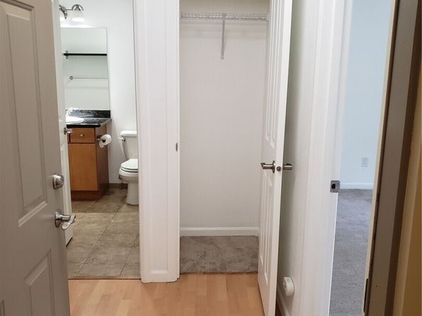 14006 SE 6th Street  18, Bellevue WA 98007