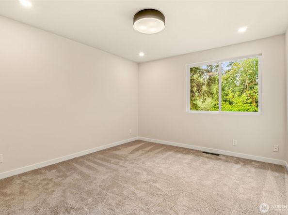 10554 NE 150th Court, Bothell WA 98011