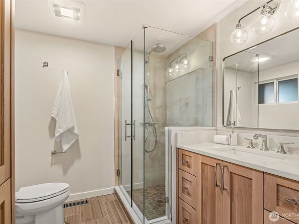 10554 NE 150th Court, Bothell WA 98011