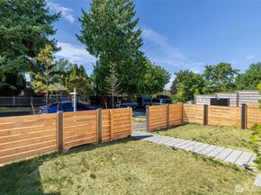 9226 21st Avenue SW, Seattle WA 98106