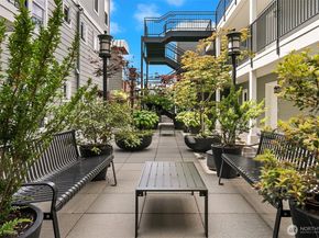 2101 N 55th Street 312, Seattle WA 98103